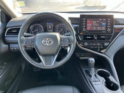 2024 Toyota Camry SE Auto (SE)