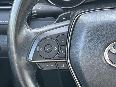 2024 Toyota Camry SE Auto (SE)