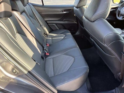 2024 Toyota Camry SE Auto (SE)