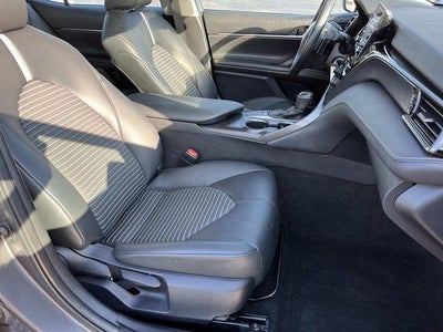 2024 Toyota Camry SE Auto (SE)