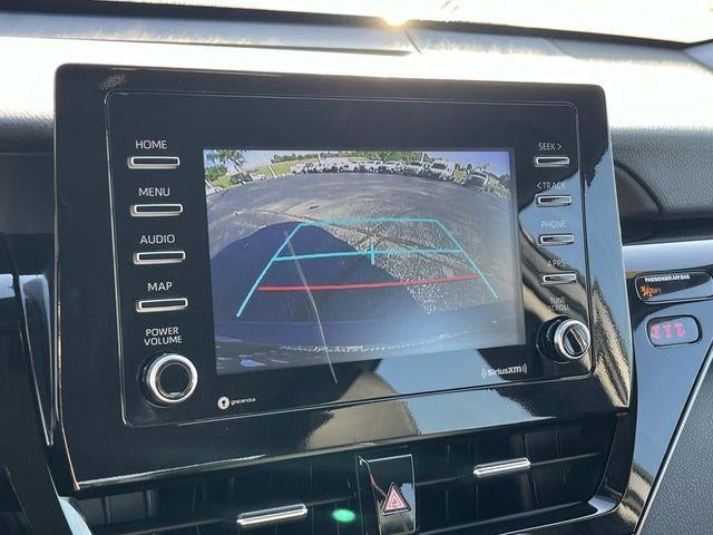 2024 Toyota Camry SE Auto (SE)