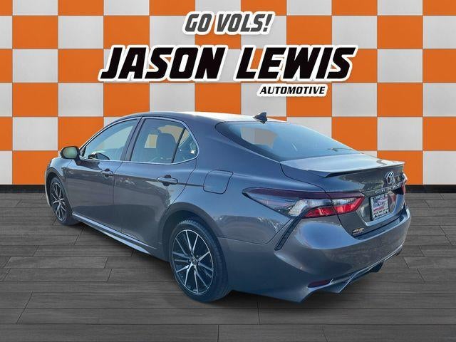 2024 Toyota Camry SE Auto (SE)