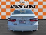 2024 Toyota Camry SE Auto (SE)