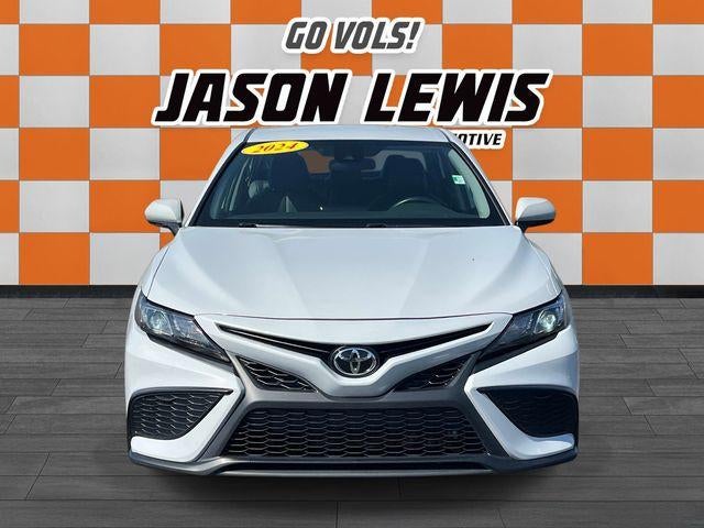 2024 Toyota Camry SE Auto (SE)