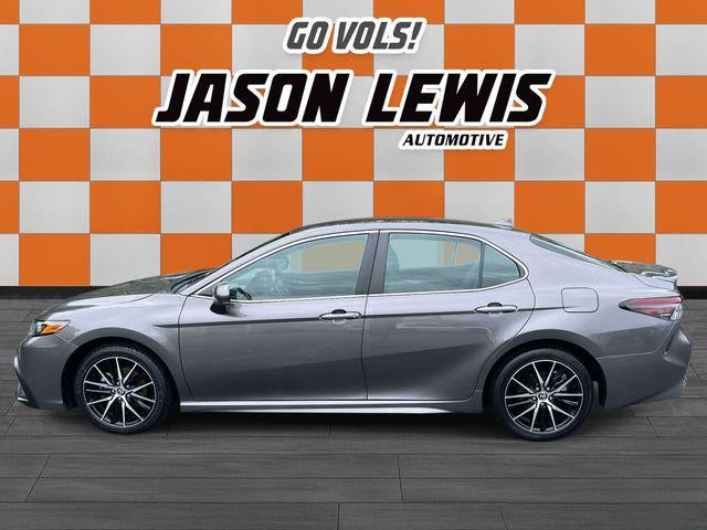 2024 Toyota Camry SE Auto (SE)