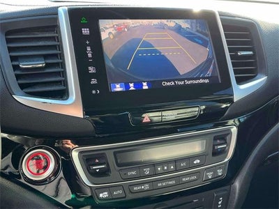 2016 Honda Pilot 2WD Touring with DVD Rear Entertainment System and Navigation