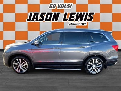 2016 Honda Pilot 2WD Touring with DVD Rear Entertainment System and Navigation