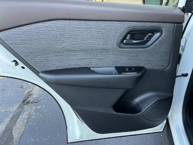 2023 Nissan Rogue AWD S *Ltd Avail*