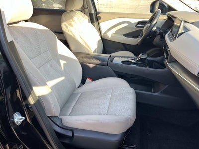 2025 Nissan Rogue FWD SV
