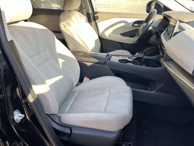 2025 Nissan Rogue FWD SV