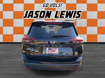 2025 Nissan Rogue FWD SV