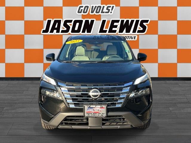 2025 Nissan Rogue FWD SV