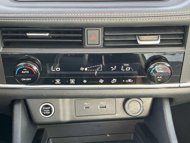 2023 Nissan Rogue FWD SV *Ltd Avail*