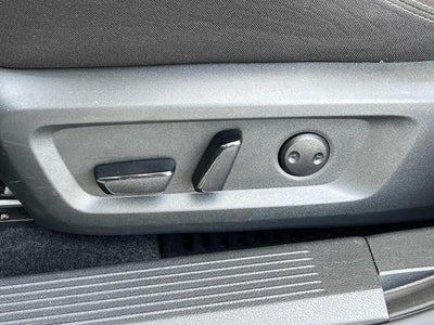2023 Nissan Rogue FWD SV *Ltd Avail*