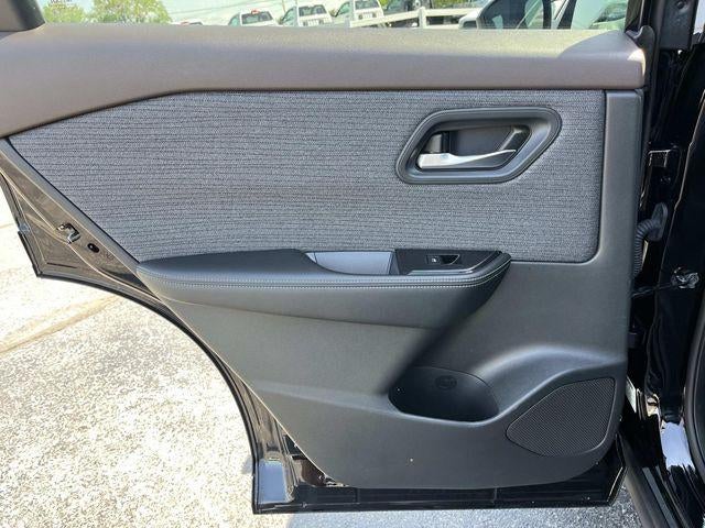 2023 Nissan Rogue FWD SV *Ltd Avail*
