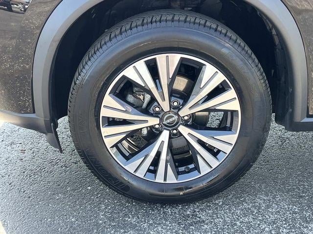 2023 Nissan Rogue FWD SV *Ltd Avail*