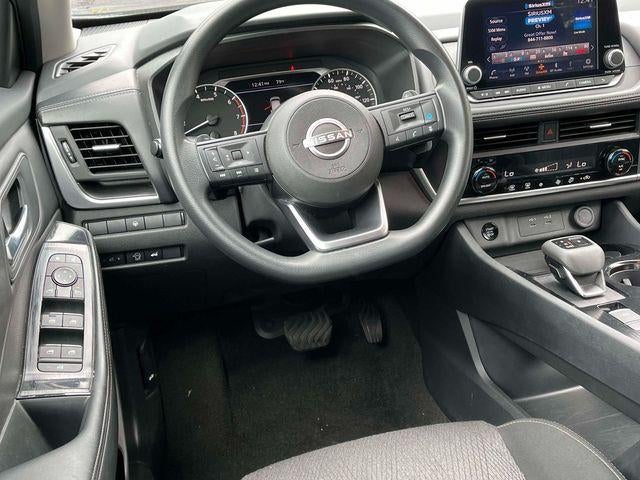 2024 Nissan Rogue AWD SV