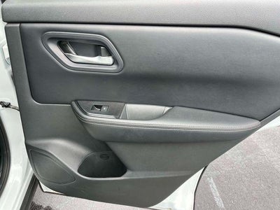 2024 Nissan Rogue AWD SV
