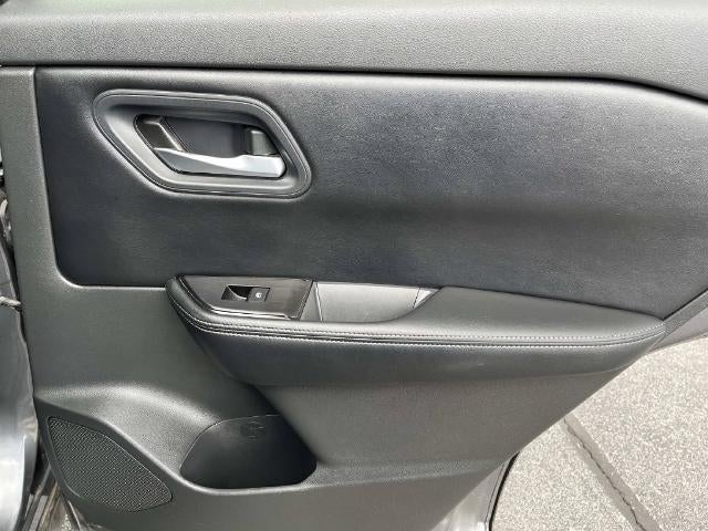 2024 Nissan Rogue AWD SV
