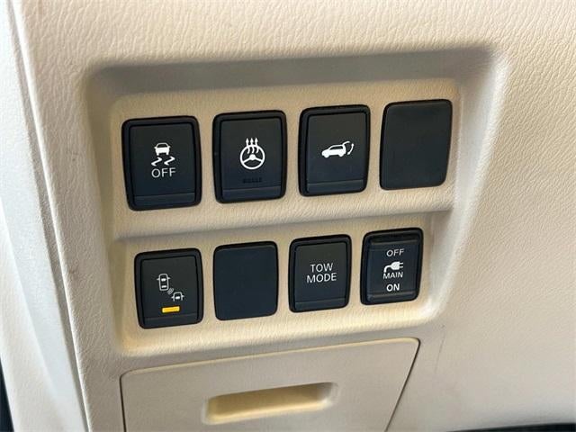 2018 Nissan Pathfinder FWD Platinum