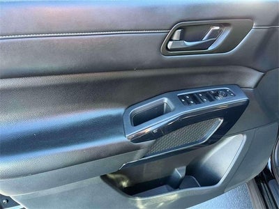 2025 Nissan Pathfinder SV 2WD