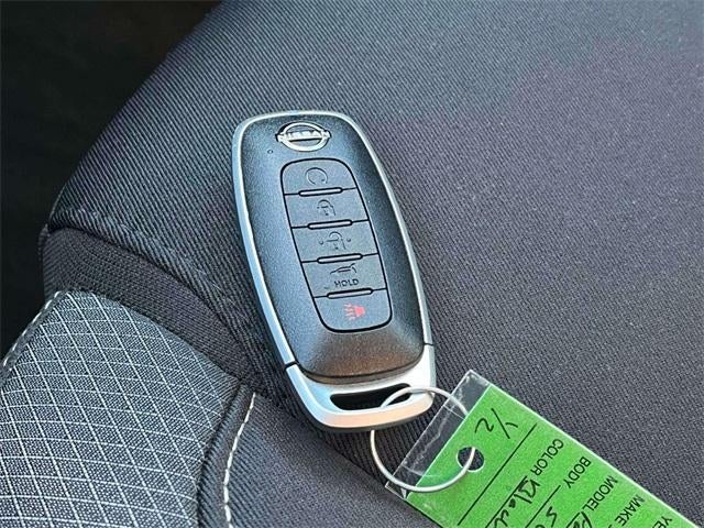 2025 Nissan Pathfinder SV 2WD