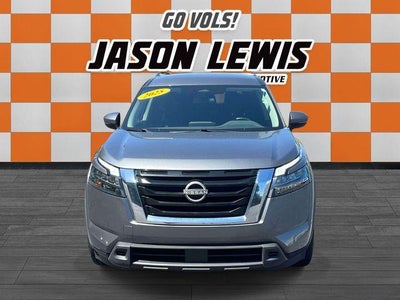2025 Nissan Pathfinder SV 4WD