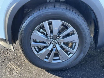 2025 Nissan Pathfinder SV 4WD