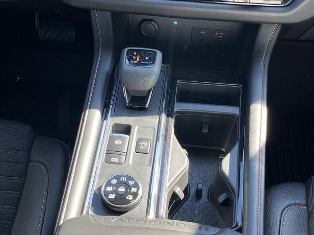 2024 Nissan Pathfinder Rock Creek 4WD