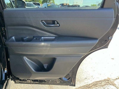 2024 Nissan Pathfinder Rock Creek 4WD