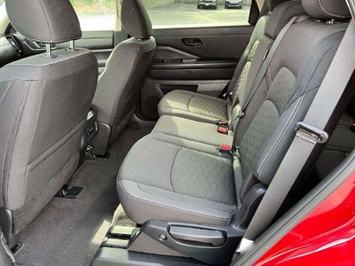 2026 Nissan Pathfinder SV 2WD