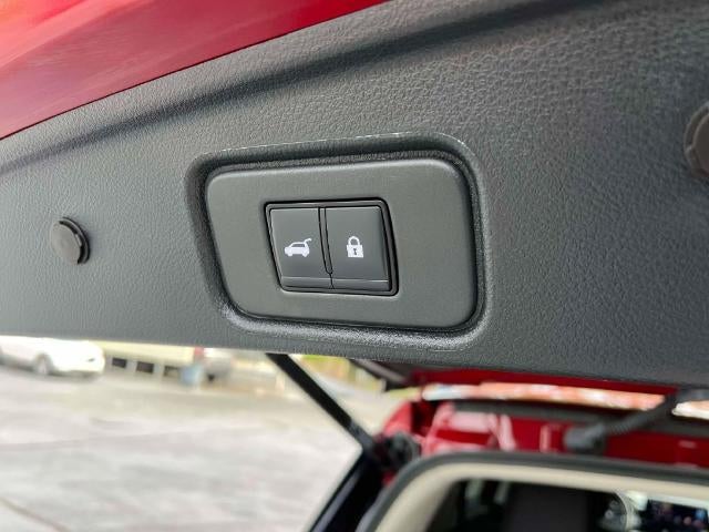 2026 Nissan Pathfinder SV 2WD