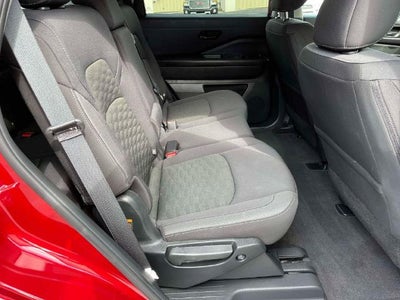 2026 Nissan Pathfinder SV 2WD