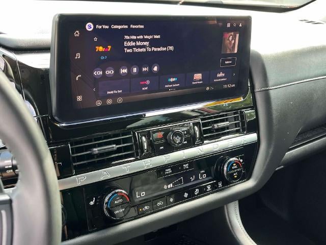 2026 Nissan Pathfinder SV 2WD