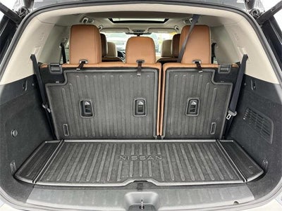 2022 Nissan Pathfinder Platinum 4WD