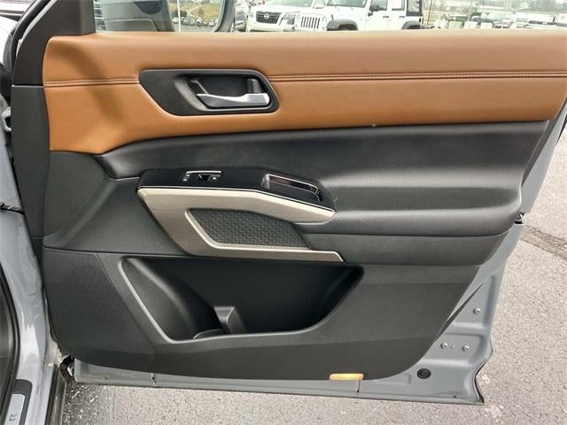 2022 Nissan Pathfinder Platinum 4WD