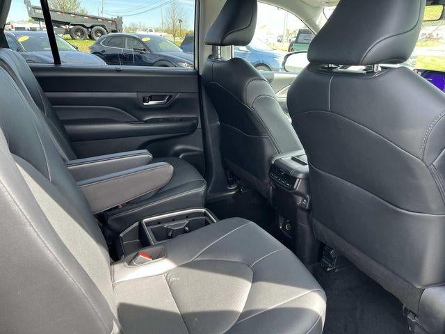 2025 Toyota Grand Highlander XLE AWD (Natl)