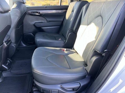2021 Toyota Highlander Hybrid Platinum AWD (Natl)