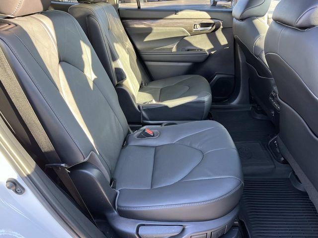 2021 Toyota Highlander Hybrid Platinum AWD (Natl)