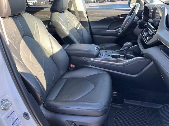 2021 Toyota Highlander Hybrid Platinum AWD (Natl)