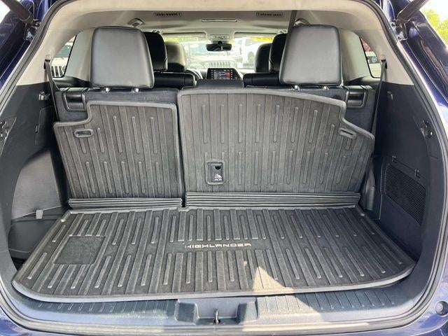 2022 Toyota Highlander XLE FWD (Natl)