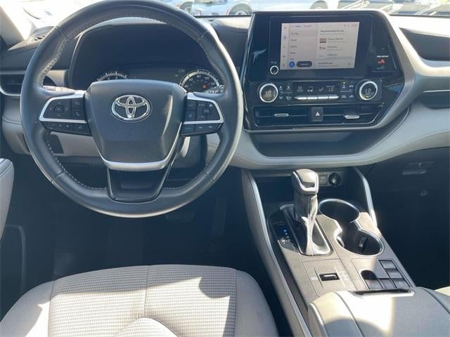 2023 Toyota Highlander L FWD (Natl)
