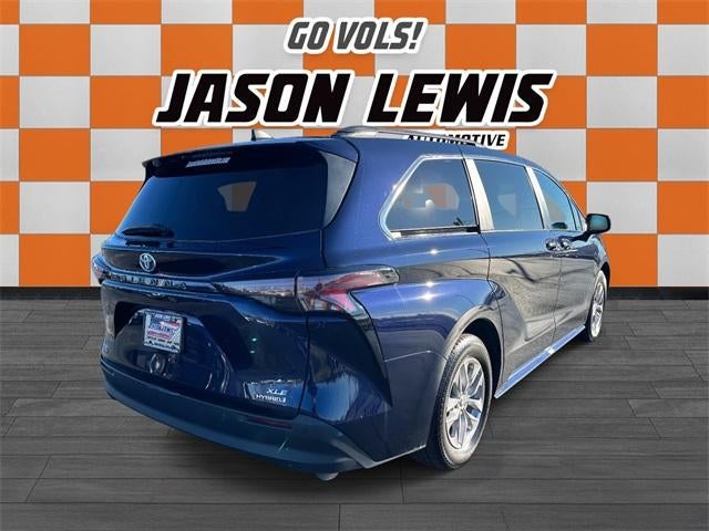 2024 Toyota Sienna XLE FWD 7-Passenger (Natl)