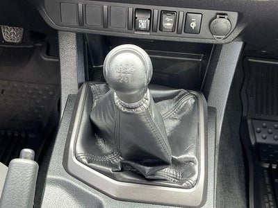 2019 Toyota Tacoma 4WD 4WD TRD Sport Double Cab 5' Bed V6 MT (Natl)