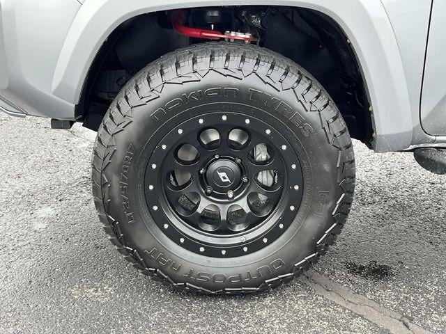 2019 Toyota Tacoma 4WD 4WD TRD Sport Double Cab 5' Bed V6 MT (Natl)