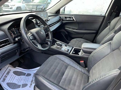 2023 Mitsubishi Outlander SE Black Edition FWD
