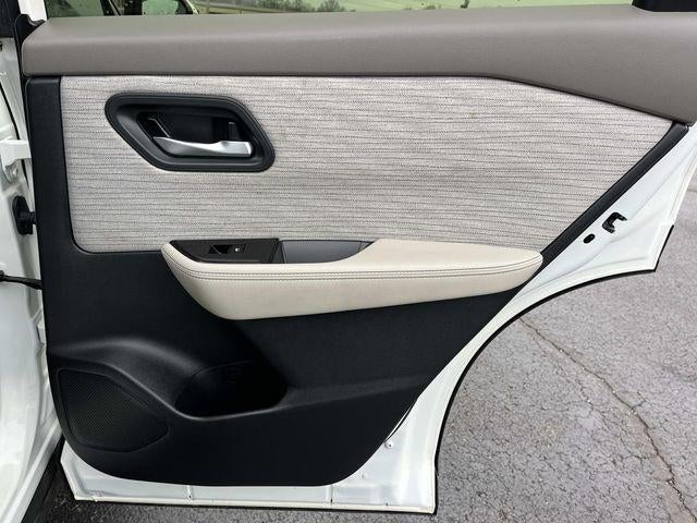 2023 Nissan Rogue FWD SV *Ltd Avail*