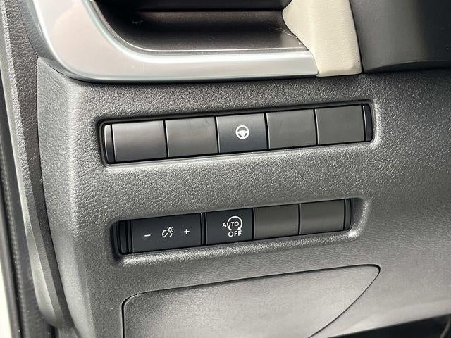 2023 Nissan Rogue FWD SV *Ltd Avail*