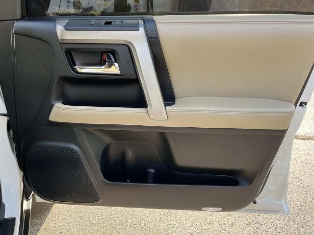 2015 Toyota 4Runner RWD 4dr V6 SR5 (Natl)