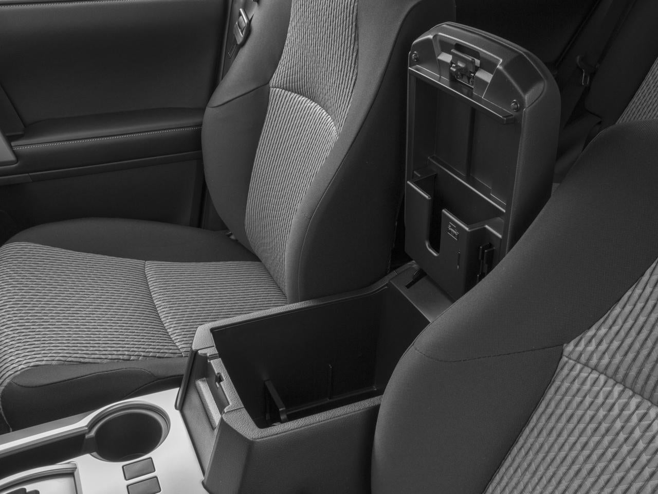 2016 Toyota 4Runner RWD 4dr V6 SR5 (Natl)